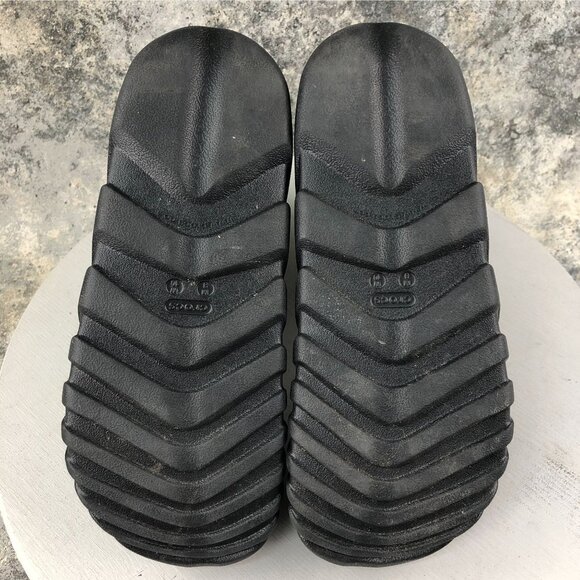 Crocs Unisex Size 8M 10W Duet Max Black Faux Fur Lined Toggle Lace Ankle Boots - Picture 10 of 15